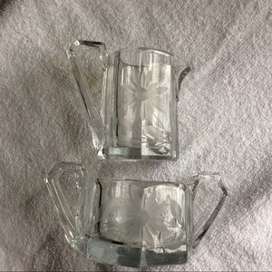 VINTAGE LEADED ETCHED CRYSTAL DAISY CREAM  SUGAR